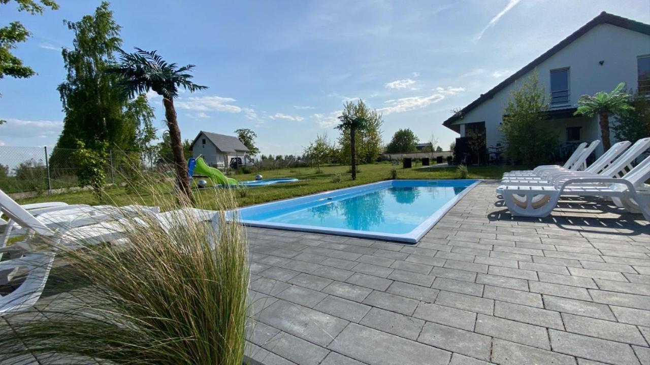 Black Pearl Mielno Großmöllen Exterior foto